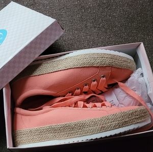 NIB Soda Keana shoes size 10